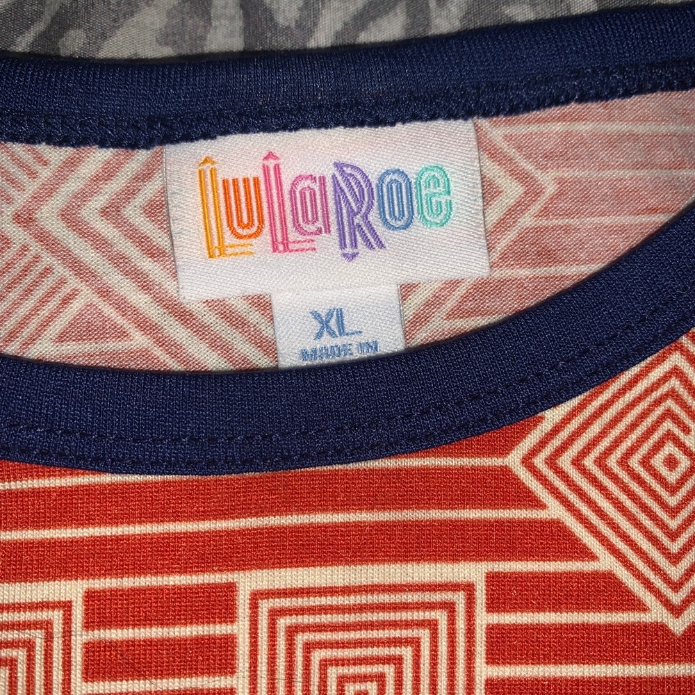Disney LuLaRoe Randy top - Picture 3 of 3